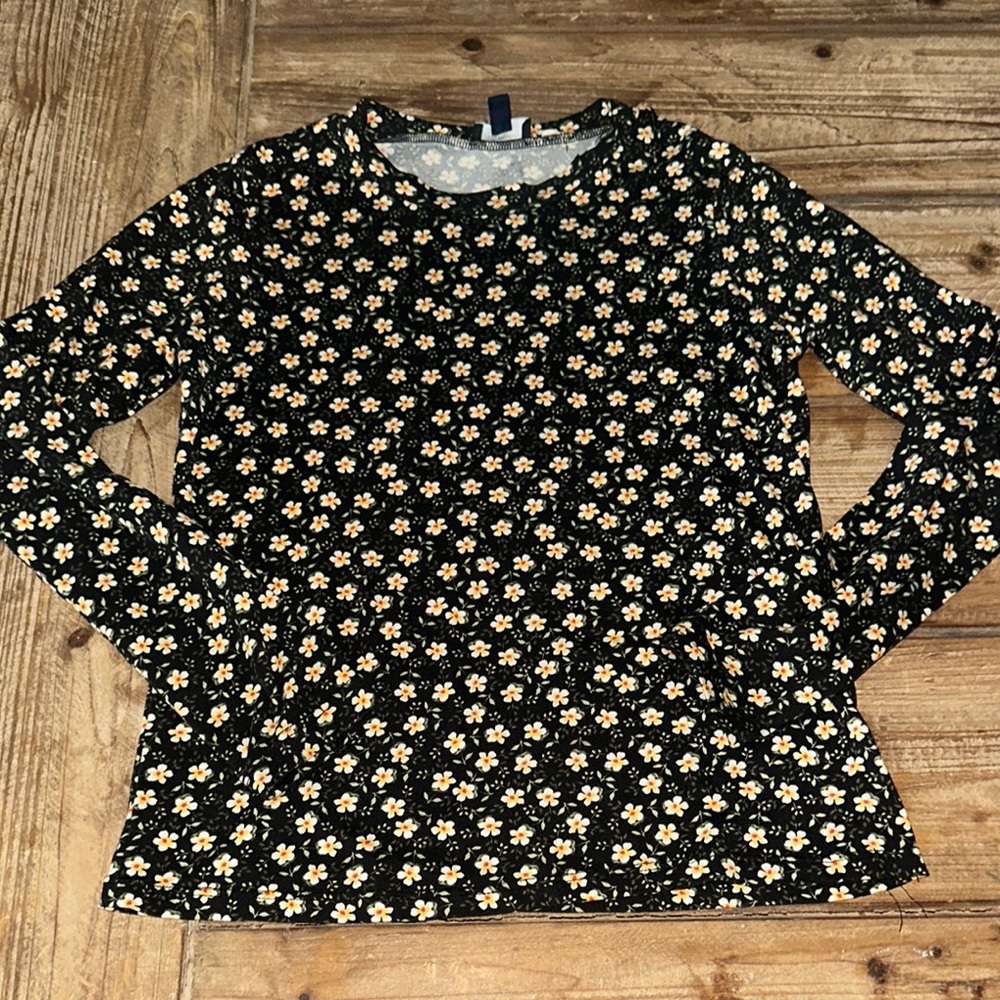 Girls Daytrip Black and White Fitted Long Sleeve Blouse
